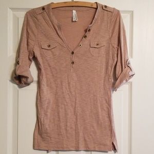 NWOT Colt Story trendy henley